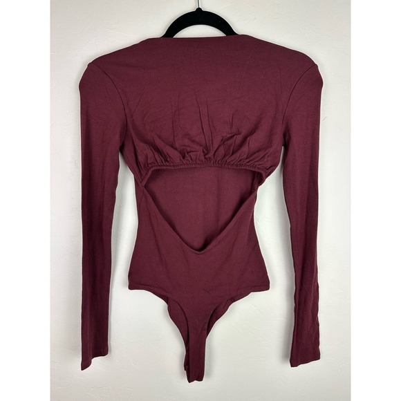 NWOT Naked Wardrobe Long Sleeve Open Back Maroon Bodysuit S - Picture 6 of 7